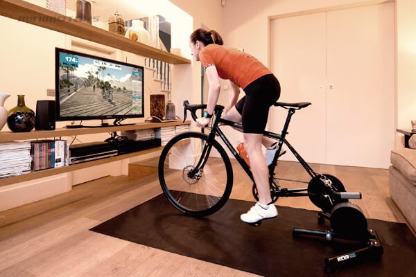 Indoor vs Outdoor Cycling